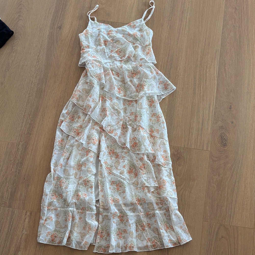 Floral Ruffle Maxi Dress small